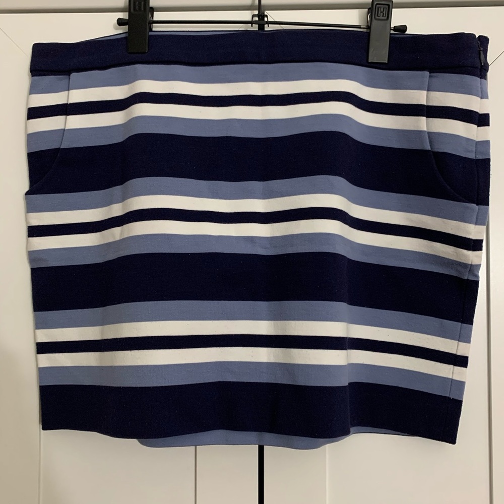 Michael Kors blue striped mini skirt